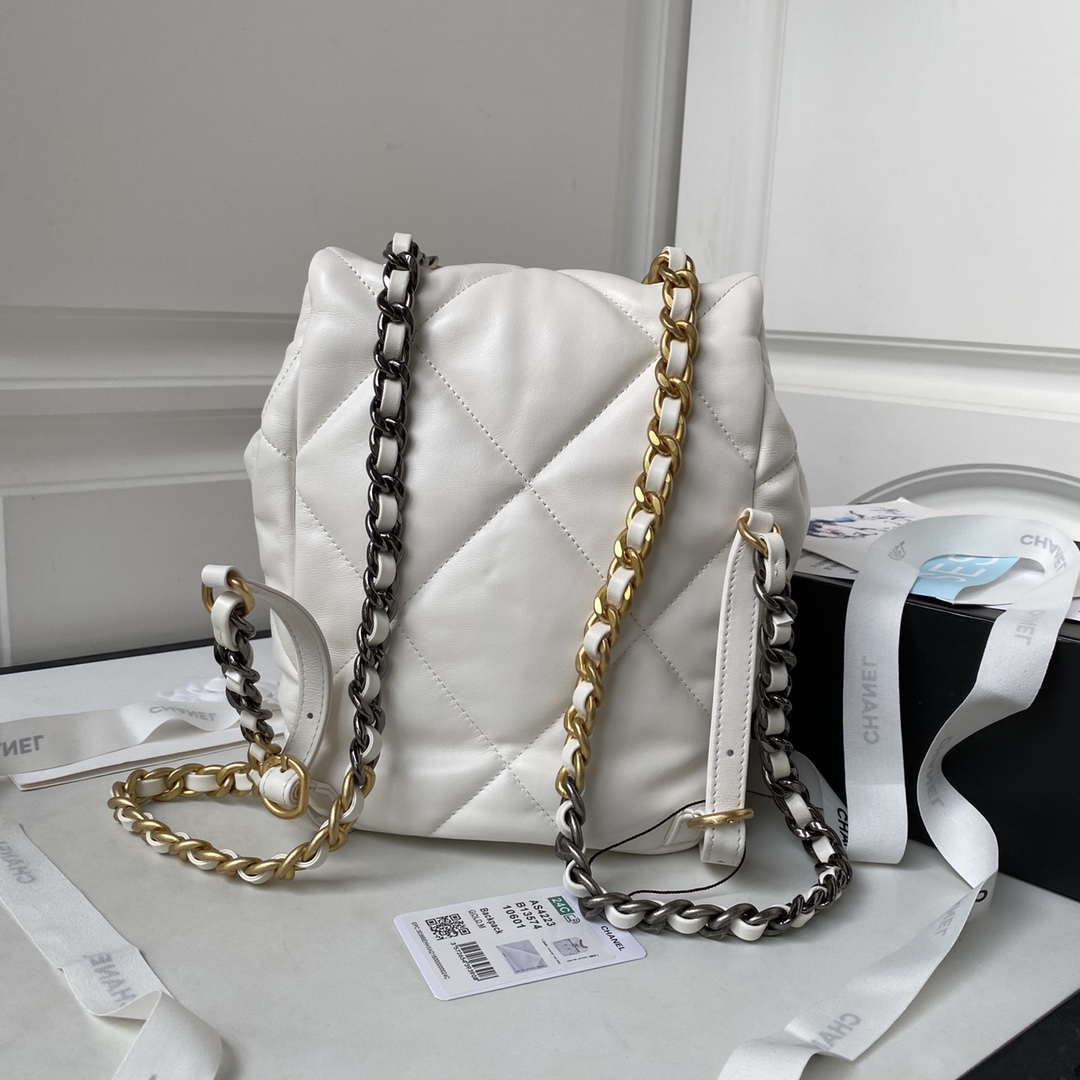 Lambskin 19 Backpack AS4223 White/Gold